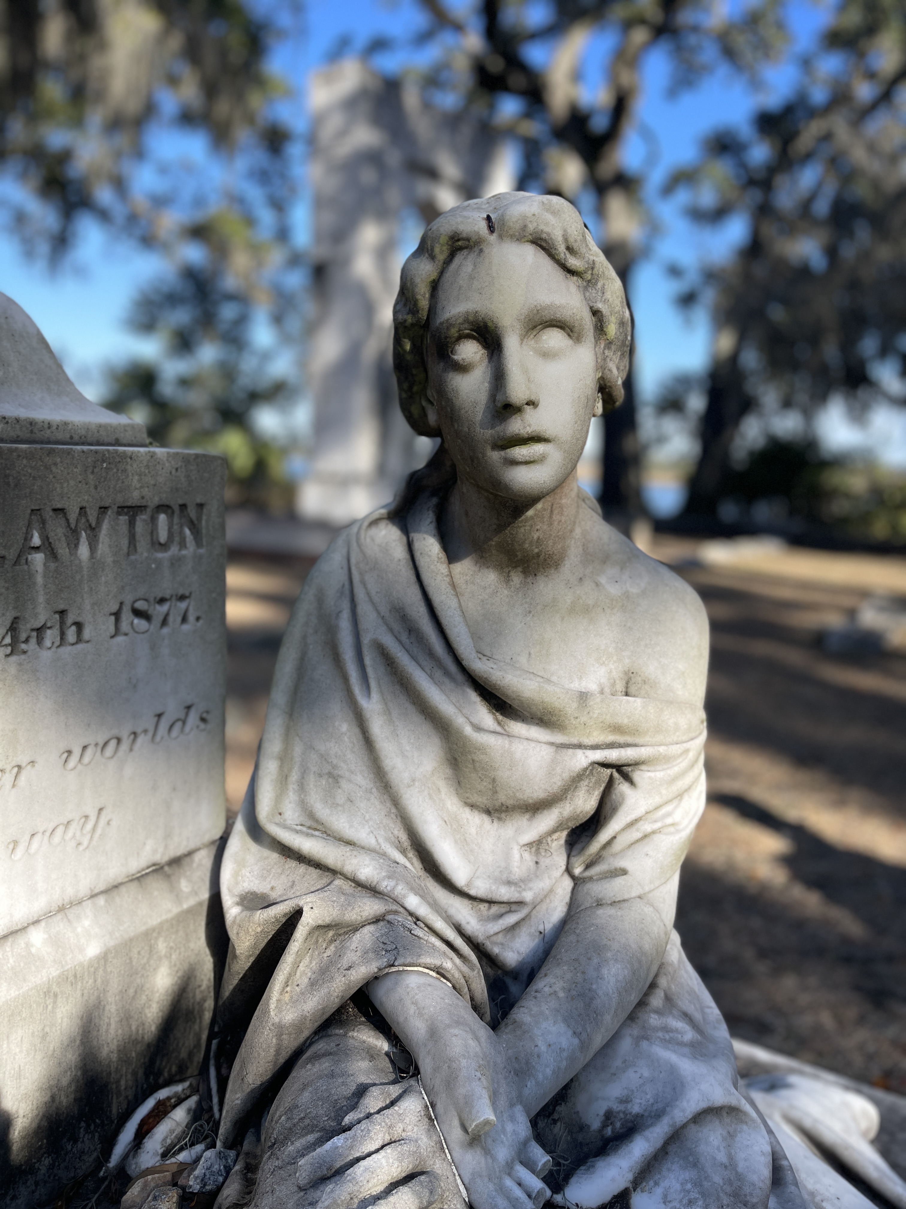 four weird, tragic & Ghostly stories from Bonaventure Cemetery in savannah, GA
