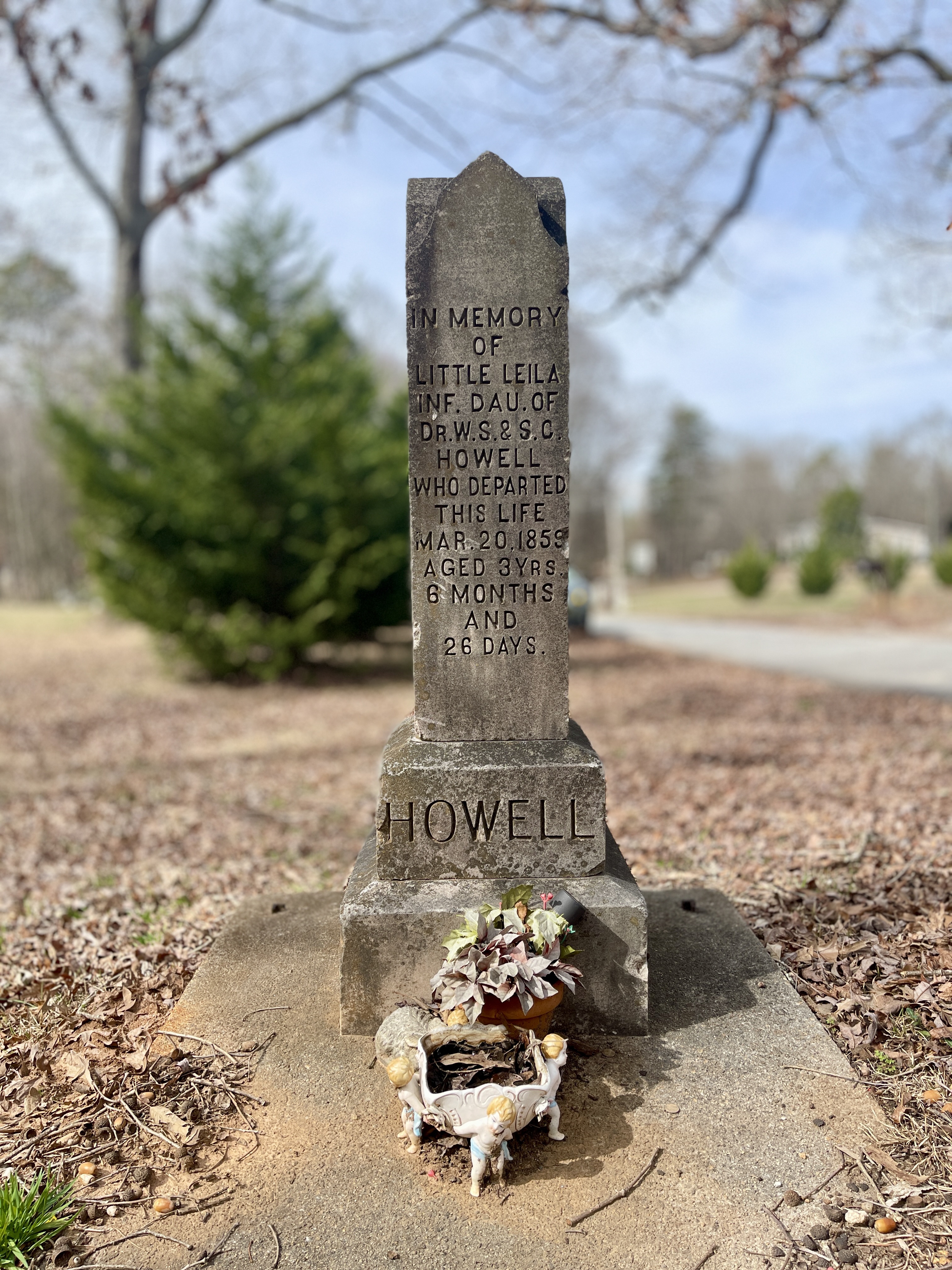 The Lonely Grave of Little Leila Howell in Piedmont, SC