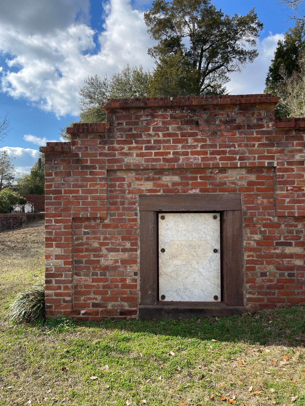 Four stories from Memory Hill Cemetery in Milledgeville,&nbsp;Ga